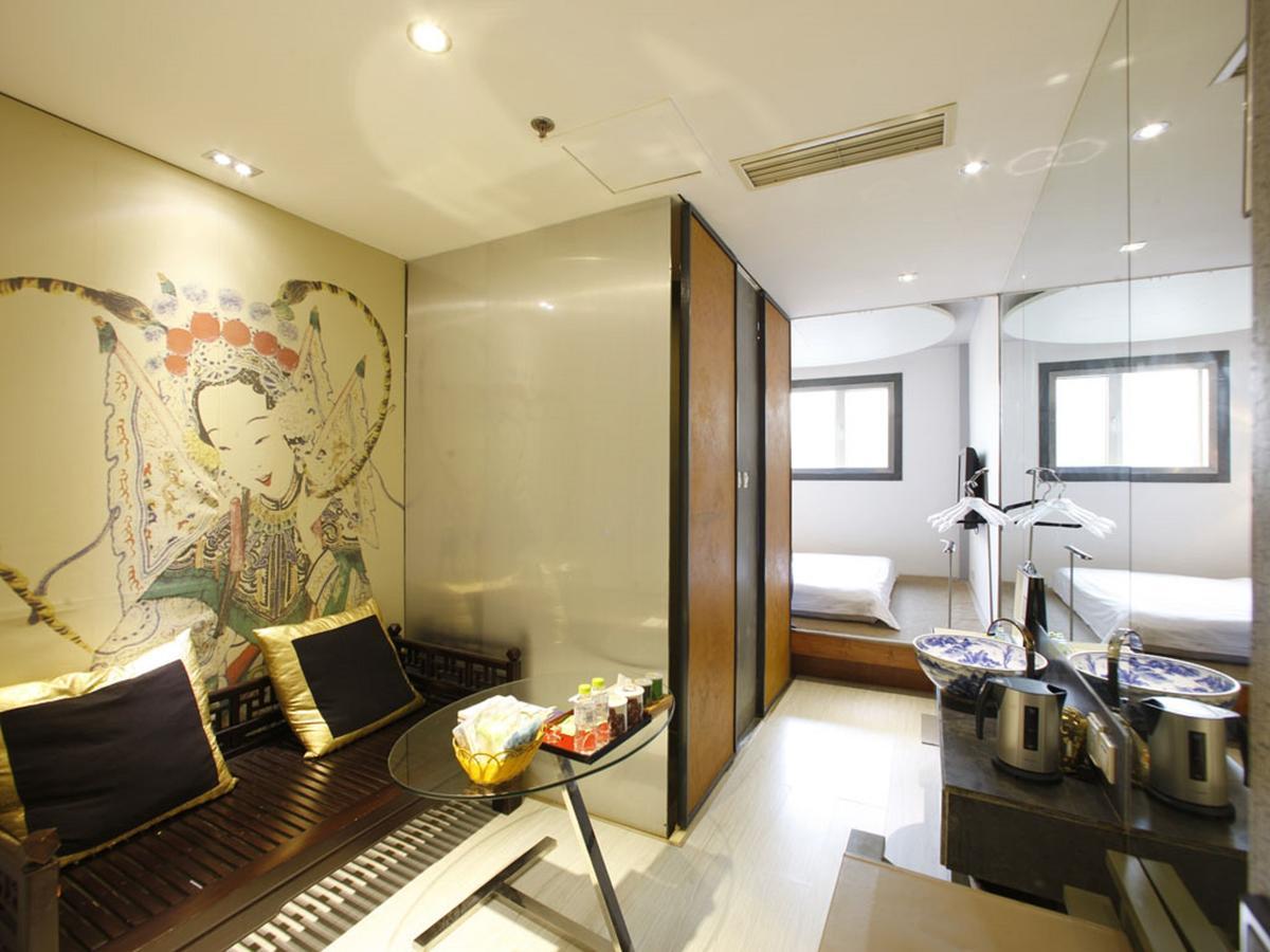 ไชน่า คอมมิวนิตี้ อาร์ต แฮบิแทต โฮเต็ล Hotel ชิงเต่า ภายนอก รูปภาพ